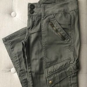 Jolt Cargo-Style Pants